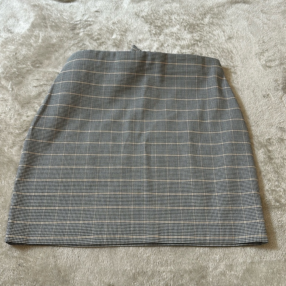 Plaid Skirt (Size Small)
